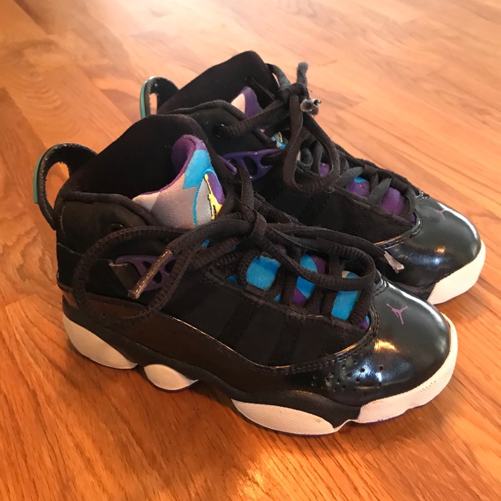 Air Jordan “aqua” 6 rings